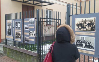 Powstała wystawa plenerowa z rodzinnych pamiątek mieszkańców Sokółki