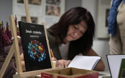 Nietypowe spotkanie autorskie – relacja z promocji książki E. Krychniak „Smak czulentu”