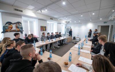 Klikbajtowy tytuł, czyli walka o naszą uwagę. Projekt SOK-u „Czysty przekaz – od dezinformacji do świadomego odbiorcy”